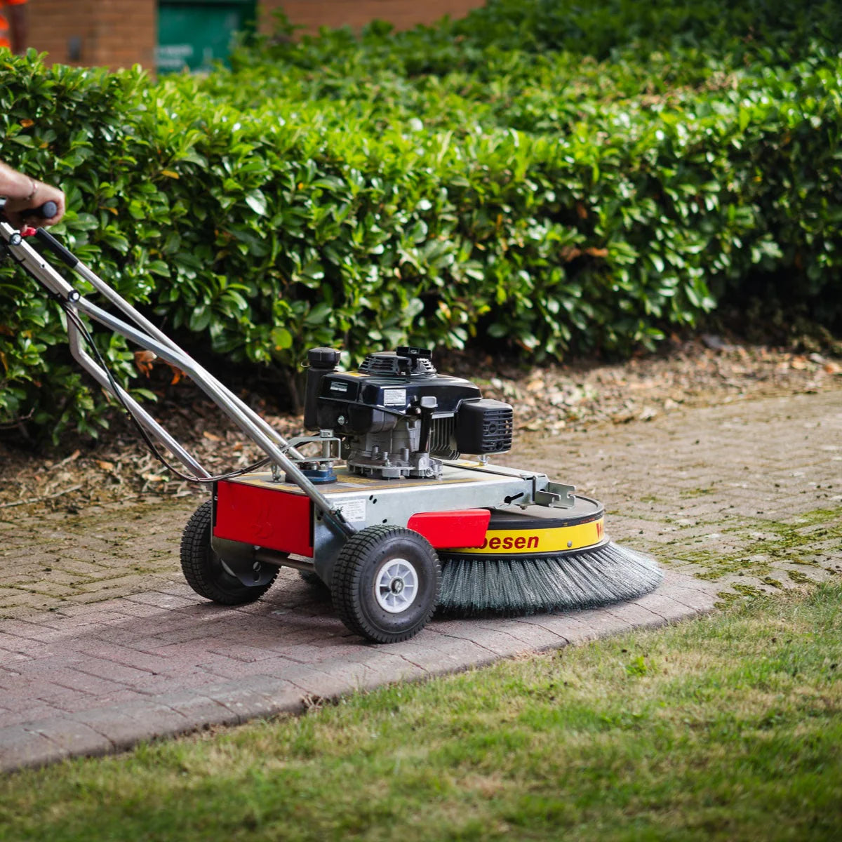 Westermann Honda Moss Brush WR870